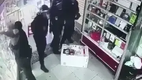 Mexikanische ``Polizei�� im Einsatz - Steuern sind Raub