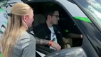 Auto kaputt, Mettchen taub