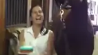 Pferd bl�st Geburtstagskerzen aus Grandson of Secretariat, JD blows out his birthday candles!