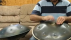 Dante Bucci spielt auf der Hangdrum